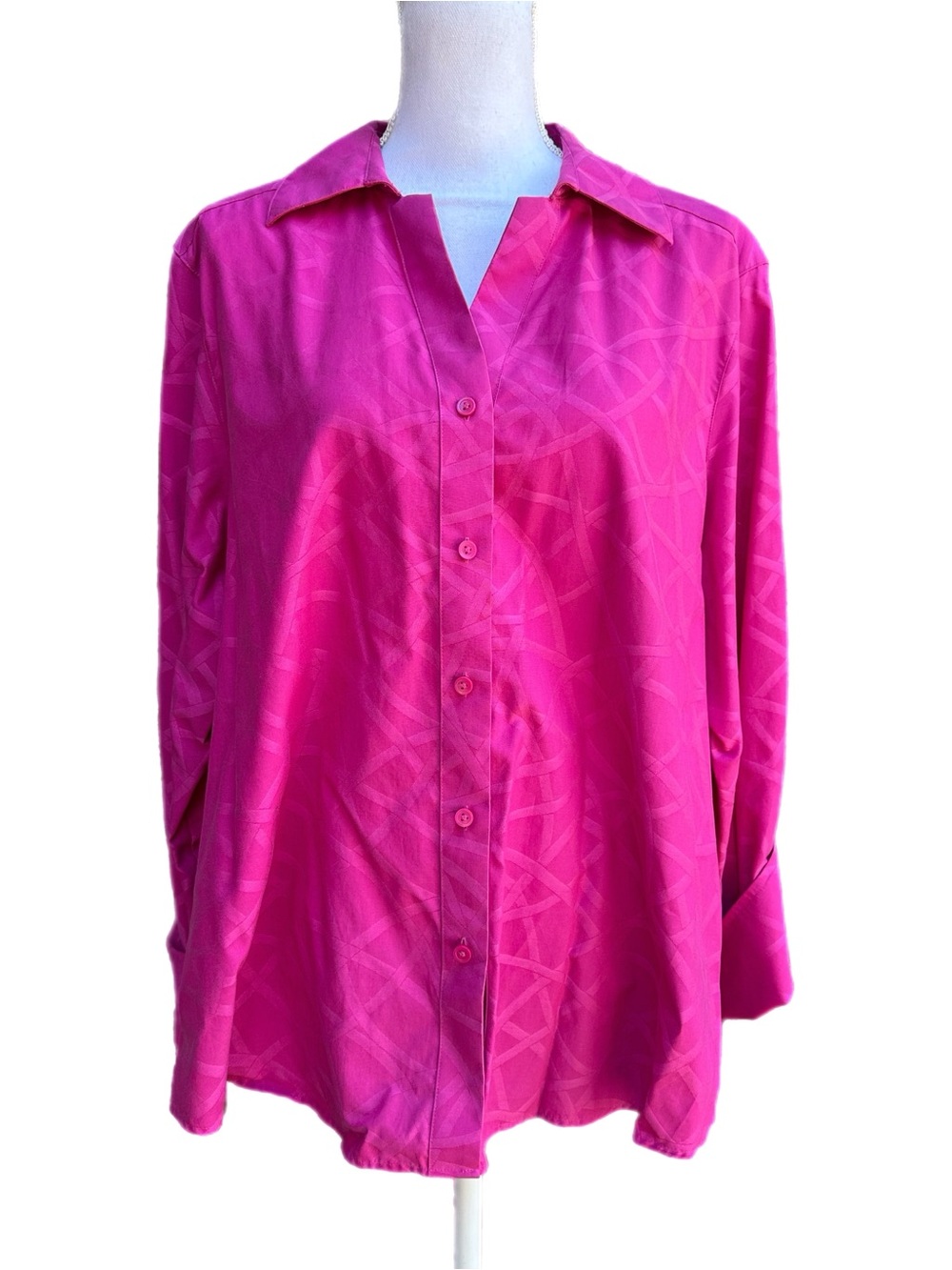 NWOT Foxcroft Bright Fuchsia Vine Print Button-Front Blouse